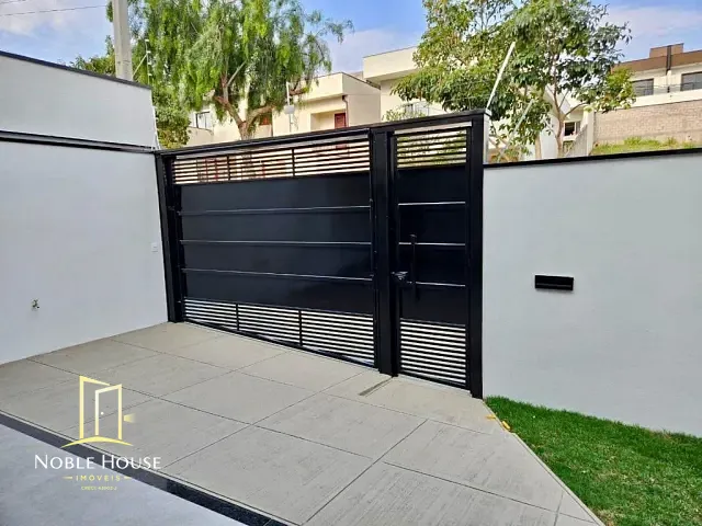 Casa 3 quartos e 3 banheiros, à venda, no bairro Bosque em Vinhedo