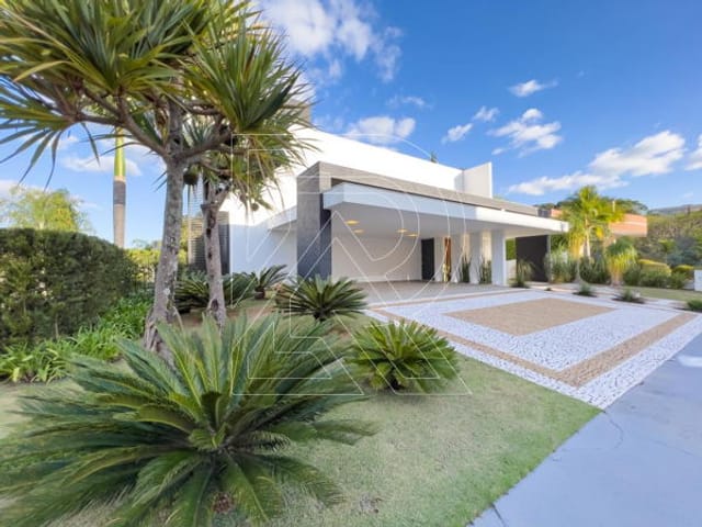 Casa com 800m² 5 quartos e 6 banheiros, à venda, no bairro Bairro Itapema em Itatiba