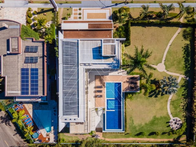 Casa com 800m² 5 quartos e 6 banheiros, à venda, no bairro Bairro Itapema em Itatiba