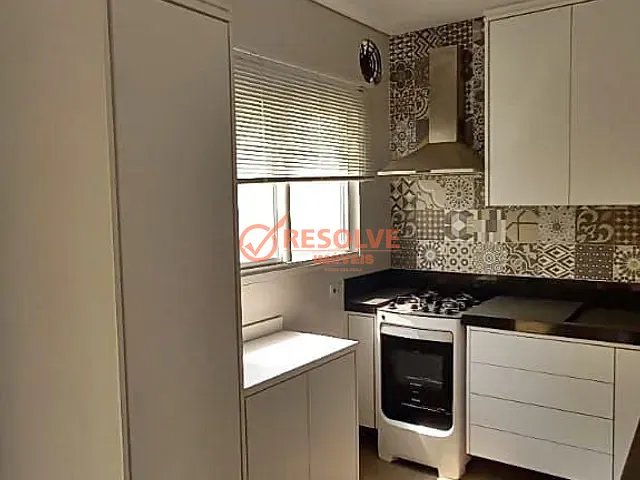 Casa 3 quartos e 3 banheiros, à venda, no bairro Freguesia da Escada em Guararema