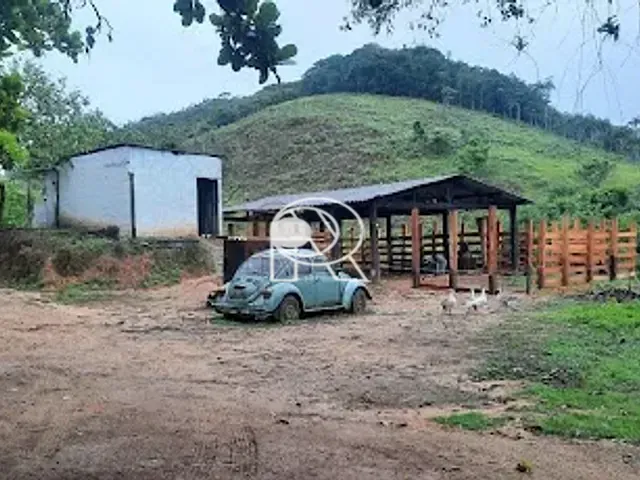Casa à venda, no bairro Centro em Registro