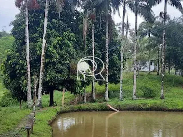Casa à venda, no bairro Centro em Registro