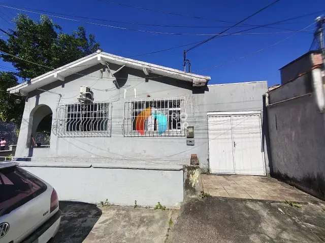 Casa com 160m² 3 quartos e 2 banheiros, à venda, no bairro Pau Grande (Vila Inhomirim) em Magé