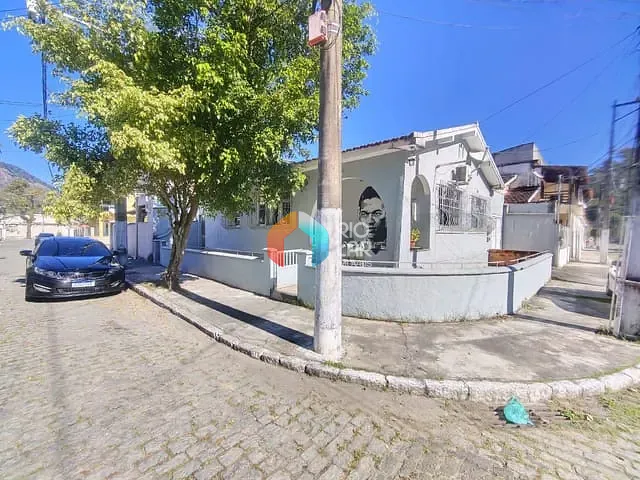 Casa com 160m² 3 quartos e 2 banheiros, à venda, no bairro Pau Grande (Vila Inhomirim) em Magé