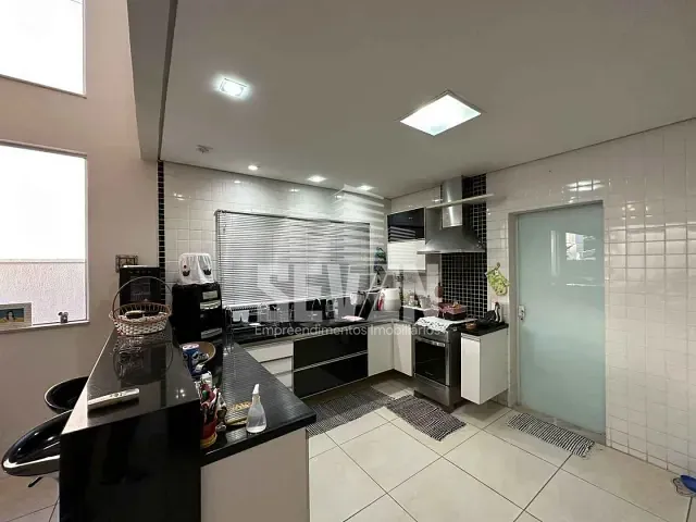 Casa com 360m² 3 quartos e 1 banheiro, à venda, no bairro Vila São Francisco em Bauru