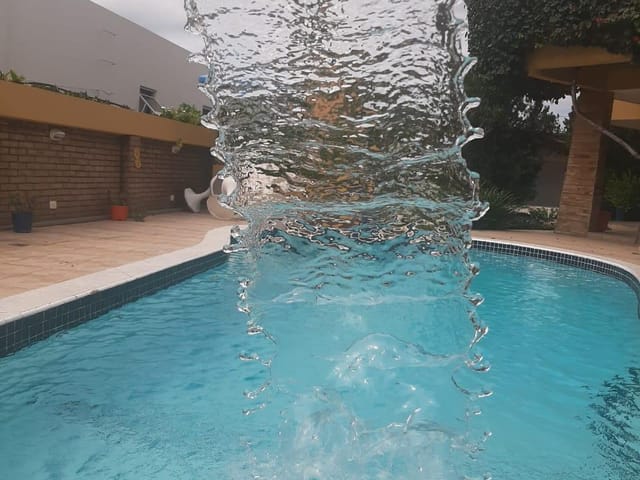 Casa 4 quartos e 4 banheiros, à venda, no bairro Portal do Sol em João Pessoa