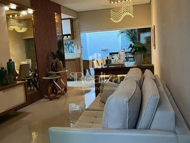 Casa 3 quartos e 4 banheiros, à venda, no bairro Pontal em Ilhéus