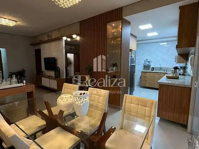 Casa 3 quartos e 4 banheiros, à venda, no bairro Pontal em Ilhéus