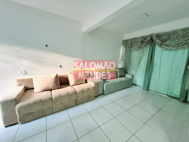 Casa 3 quartos e 3 banheiros, à venda, no bairro Marco em Belém