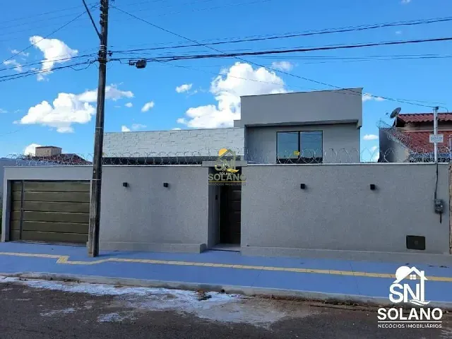 Casa com 420m² 3 quartos e 4 banheiros, à venda, no bairro Jardim Atlântico em Goiânia