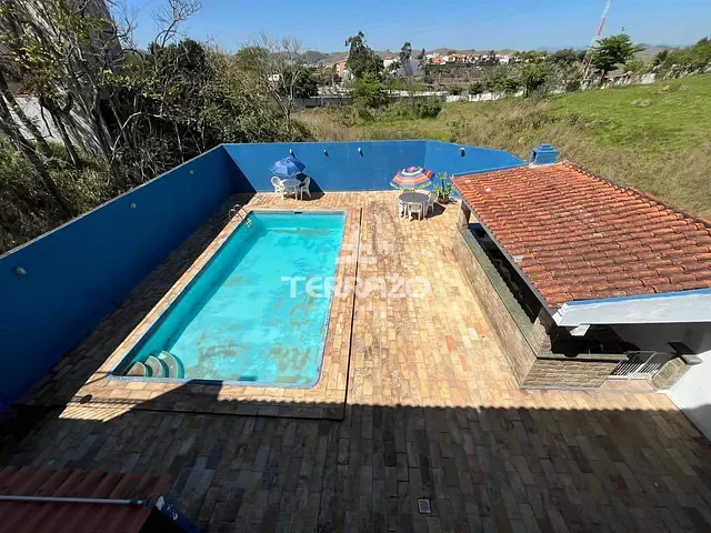 Casa com 478m² 3 quartos e 2 banheiros, à venda, no bairro Jardim Belvedere em Volta Redonda
