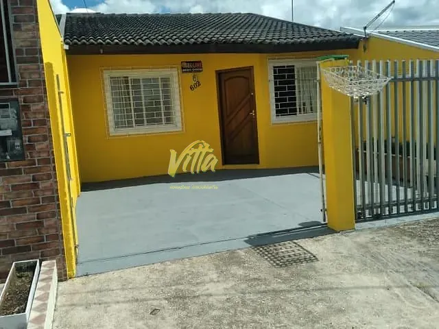 Casa com 101m² 2 quartos e 1 banheiro, à venda, no bairro Iguaçu em Araucária