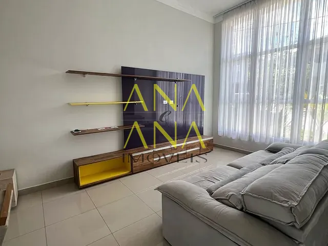 Casa 3 quartos e 5 banheiros, para alugar, no bairro Condomínio Residencial Euroville II em Bragança Paulista