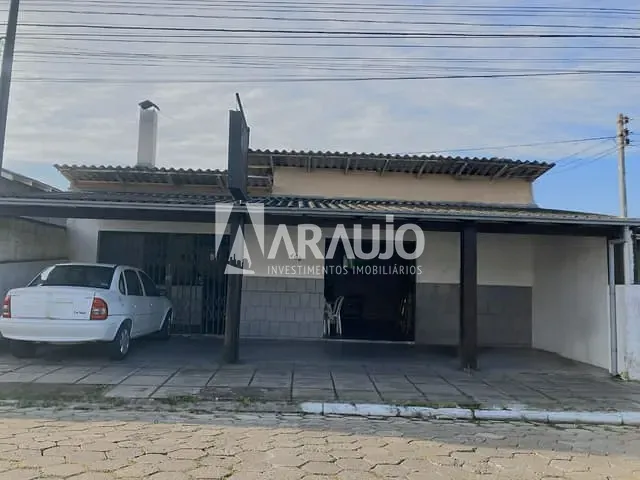Casa com 250m² 2 quartos e 1 banheiro, à venda, no bairro Cordeiros em Itajaí