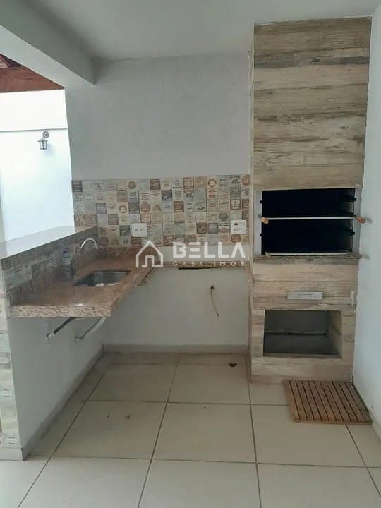 Casa à venda com 2 quartos, 100m² - Foto 25