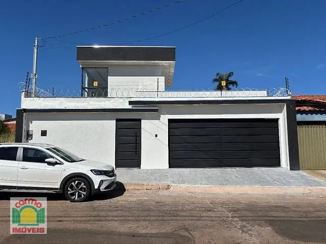 Casa com 300m² 3 quartos e 2 banheiros, à venda, no bairro Parque São Jerônimo em Anápolis