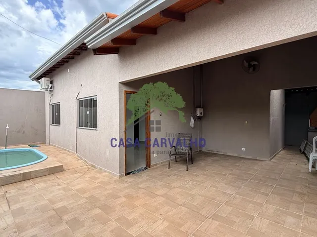 Casa 2 quartos e 2 banheiros, para alugar, no bairro Popular Nova em Corumbá
