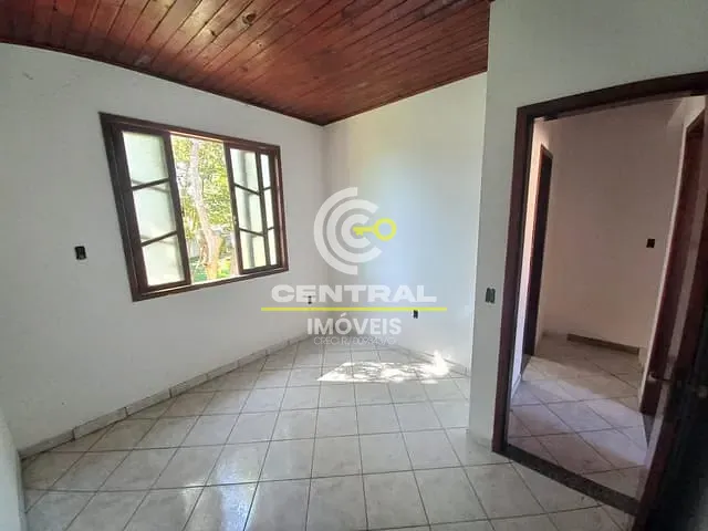 Casa 2 quartos e 2 banheiros, à venda, no bairro Pontes dos Leites em Araruama