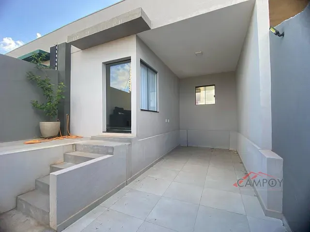 Casa com 180m² 3 quartos e 2 banheiros, à venda, no bairro Loteamento Residencial Florais Do Lago em Apucarana