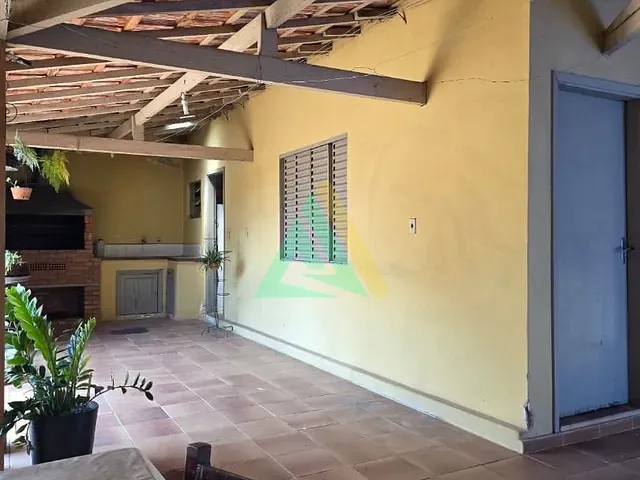 Casa com 200m², à venda, no bairro Loteamento Nova Mogi em Mogi Mirim