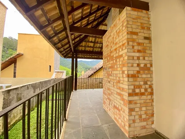 Casa com 120m² 1 quarto e 2 banheiros, à venda, no bairro Penedo em Itatiaia