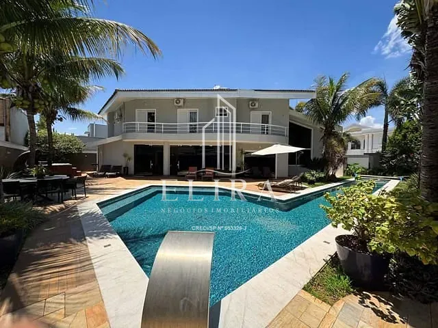 Casa com 720m² 3 quartos e 5 banheiros, à venda ou para alugar, no bairro Condomínio Jardim Imperador em Americana