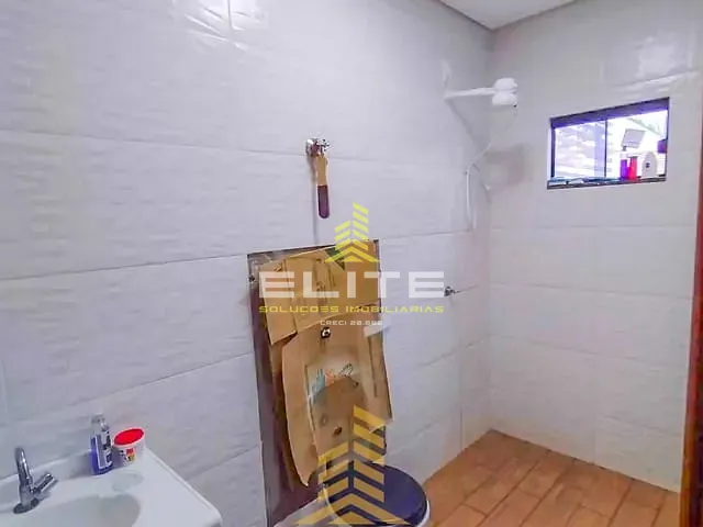 Casa 3 quartos e 2 banheiros, à venda, no bairro Jardim Primavera em Sorriso