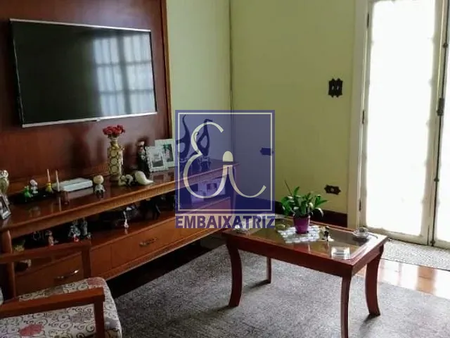 Casa com 450m² 3 quartos e 2 banheiros, à venda, no bairro Jardim Esplanada II em São José dos Campos