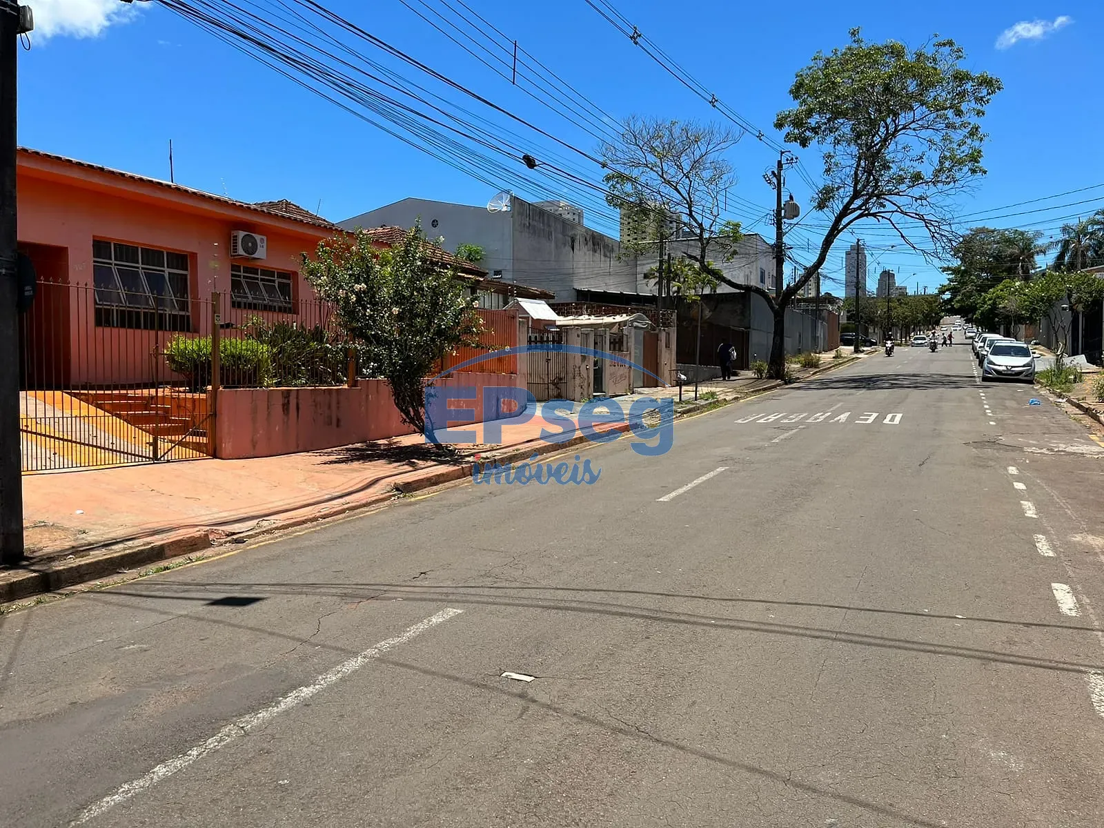 Casa, 1 quarto, 149 m² - Foto 2