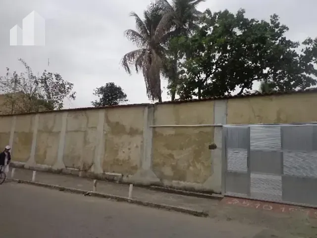 Casa com 1896m² 3 quartos e 1 banheiro, à venda, no bairro Cerâmica em Nova Iguaçu