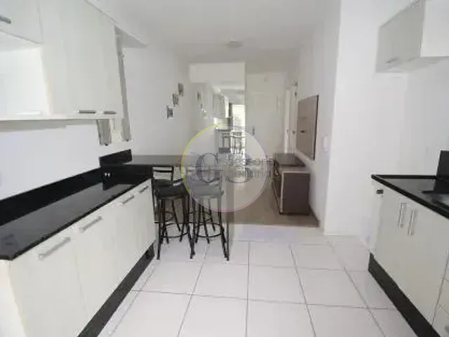 Casa 2 quartos e 1 banheiro, à venda, no bairro Areal em Pelotas
