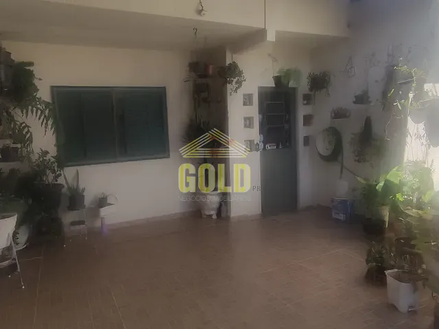 Casa com 125m² 3 quartos e 3 banheiros, à venda, no bairro Aquilles Sthengel em Londrina