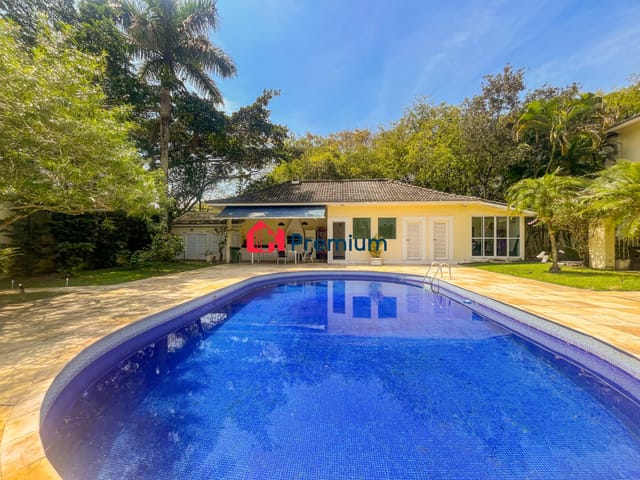 Casa 4 quartos e 6 banheiros, à venda ou para alugar, no bairro Barra da Tijuca em Rio de Janeiro