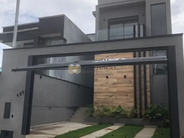 Casa com 175m² 3 quartos e 3 banheiros, para alugar, no bairro Chácara Jaguari (Fazendinha) em Santana de Parnaíba