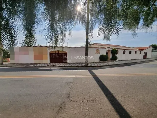 Casa com 318m² 3 quartos e 2 banheiros, à venda, no bairro Jardim Vera Cruz em Sorocaba