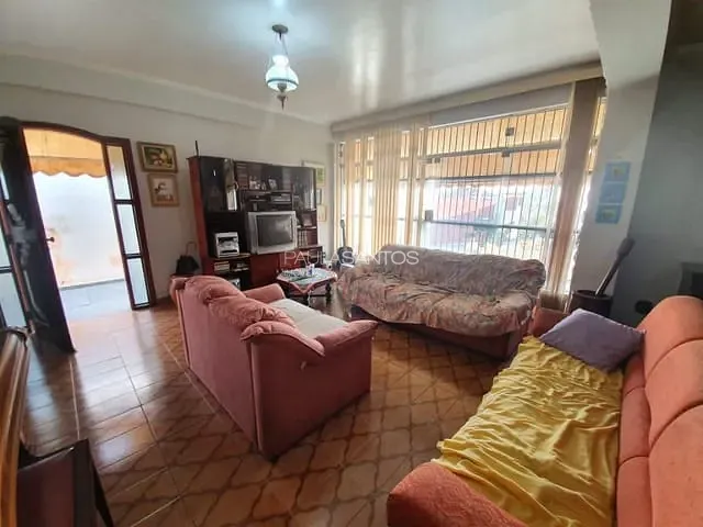 Casa com 318m² 3 quartos e 2 banheiros, à venda, no bairro Jardim Vera Cruz em Sorocaba