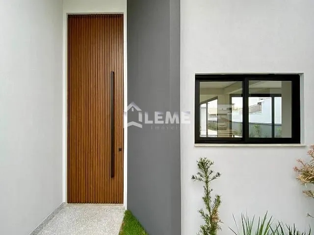 Casa com 350m², à venda, no bairro Jacaré em Cabreúva