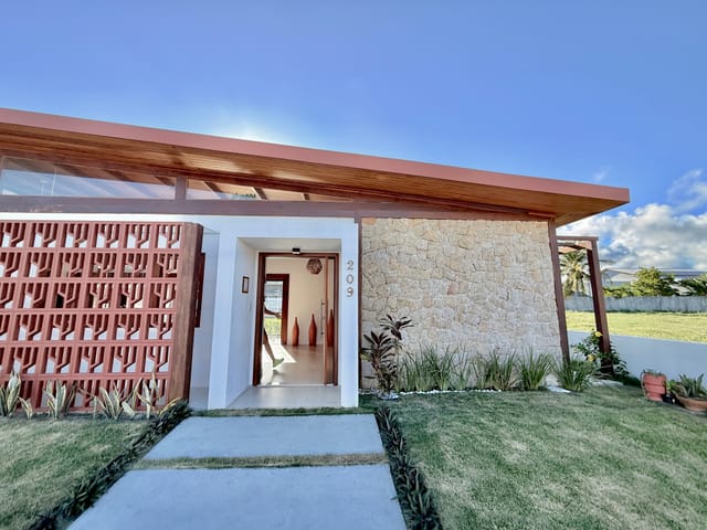 Casa com 753m² 4 quartos e 5 banheiros, à venda, no bairro Zona de Expansão (Olhos D'Agua) em Barra dos Coqueiros
