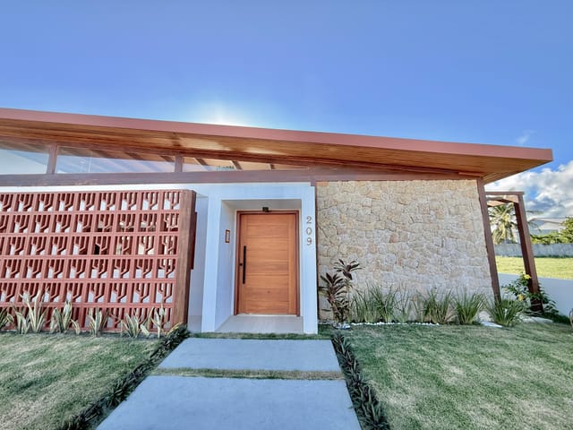 Casa com 753m² 4 quartos e 5 banheiros, à venda, no bairro Zona de Expansão (Olhos D'Agua) em Barra dos Coqueiros