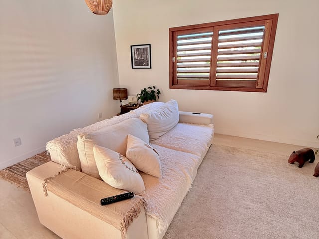 Casa com 753m² 4 quartos e 5 banheiros, à venda, no bairro Zona de Expansão (Olhos D'Agua) em Barra dos Coqueiros