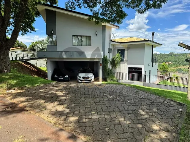Casa com 1000m² 3 quartos e 4 banheiros, à venda, no bairro Centro em Santo Antônio de Posse