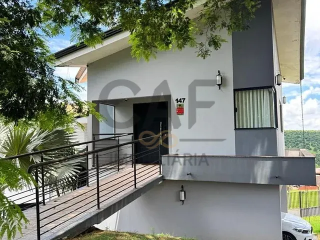 Casa com 1000m² 3 quartos e 4 banheiros, à venda, no bairro Centro em Santo Antônio de Posse