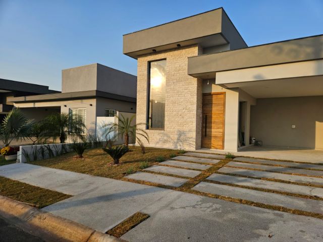 Casa com 300m² 3 quartos e 3 banheiros, à venda, no bairro Jardim Primavera em Itupeva