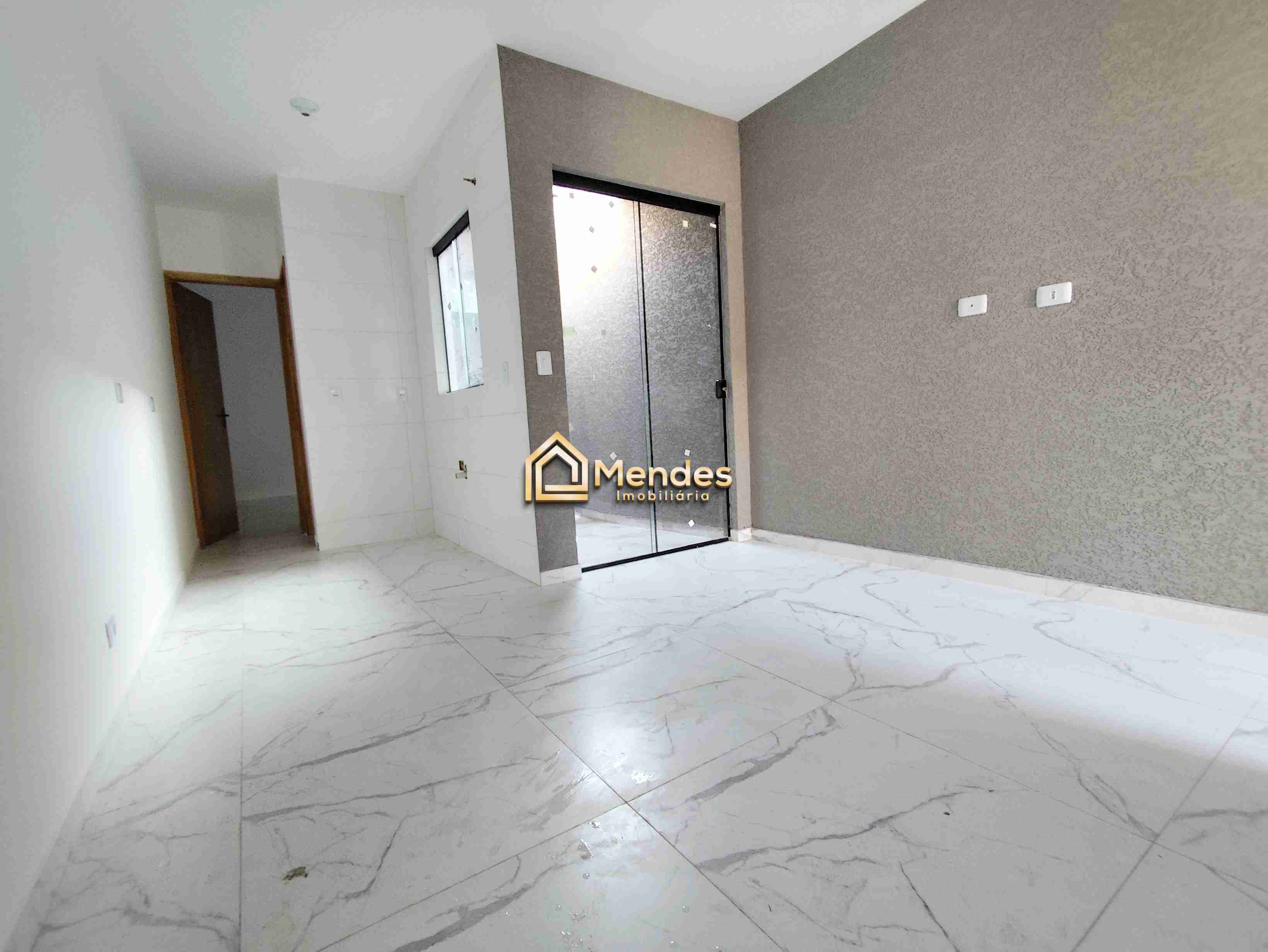 Casa à venda com 2 quartos, 37m² - Foto 4