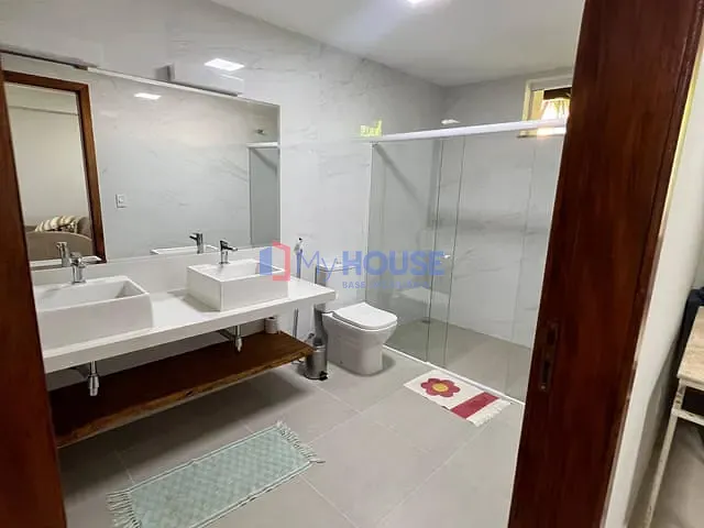 Casa com 1600m² 3 quartos e 3 banheiros, à venda, no bairro Boa Vista em Ilhéus