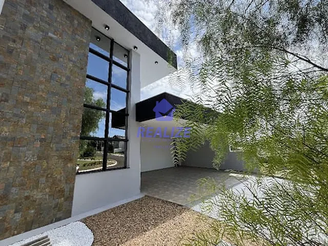 Casa com 436m² 3 quartos e 4 banheiros, à venda, no bairro Jardim Bandeirantes em Botucatu