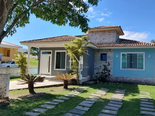 Casa com 680m² 4 quartos e 1 banheiro, à venda, no bairro Ubatiba em Maricá