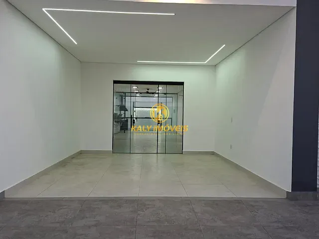 Casa com 260m² 3 quartos e 2 banheiros, à venda, no bairro Jardim Icaraíba em Peruíbe
