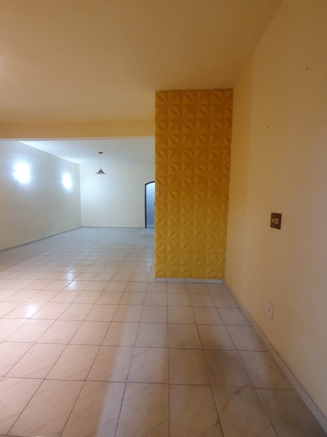 Casa para alugar com 2 quartos, 90m² - Foto 8