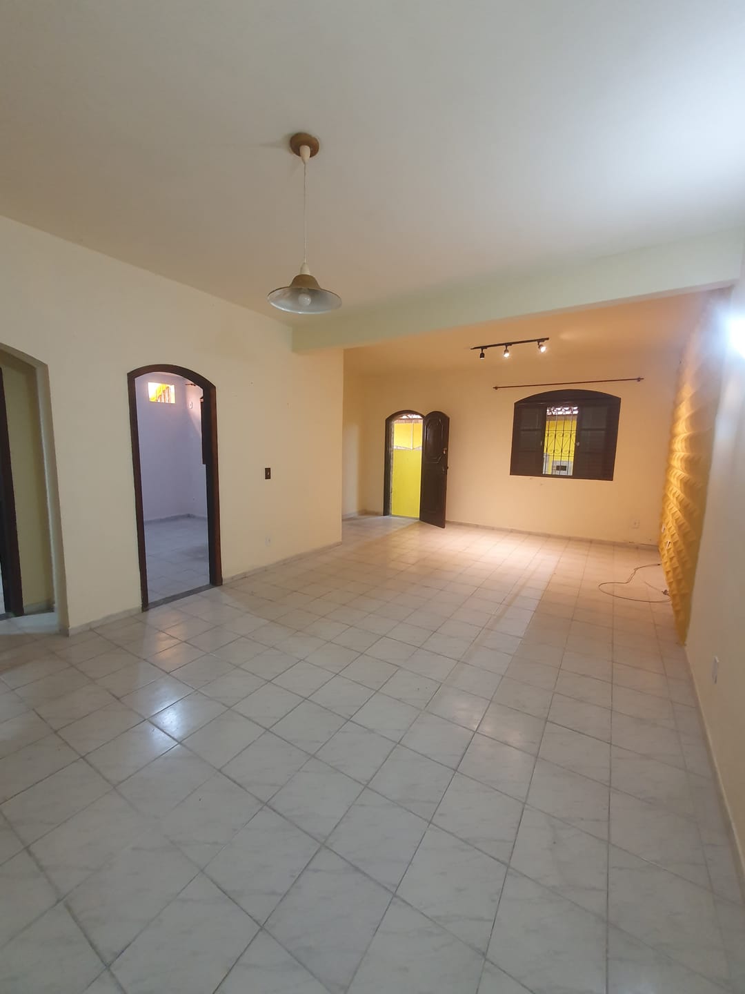 Casa para alugar com 2 quartos, 90m² - Foto 10